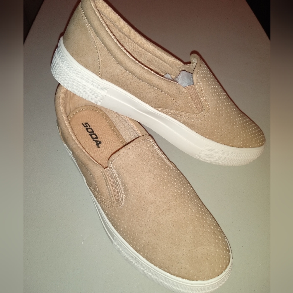 Soda Hike Platform Sneakers